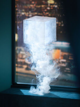 Thomas Albdorf Smoke Milk aus der Serie „Body Double“, 2023 Thomas Albdorf