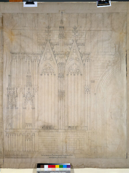 Mittelalterlicher Aufriss der Ostseite vom ersten Obergeschoss des südlichen Domturmes, sog. Riss E, 1. Hälfte 14. Jahrhundert
